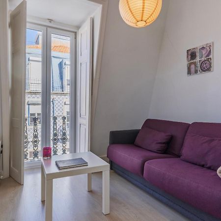 Classic Topfloor Apartment By Lovelystay Lisboa Ngoại thất bức ảnh